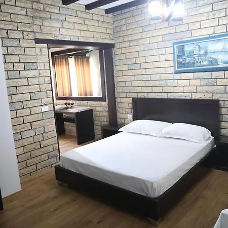 Hotel Paris Berat