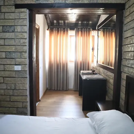 Hotel Paris Hotel Berat
