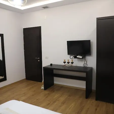 Hotel Paris Hotel Berat